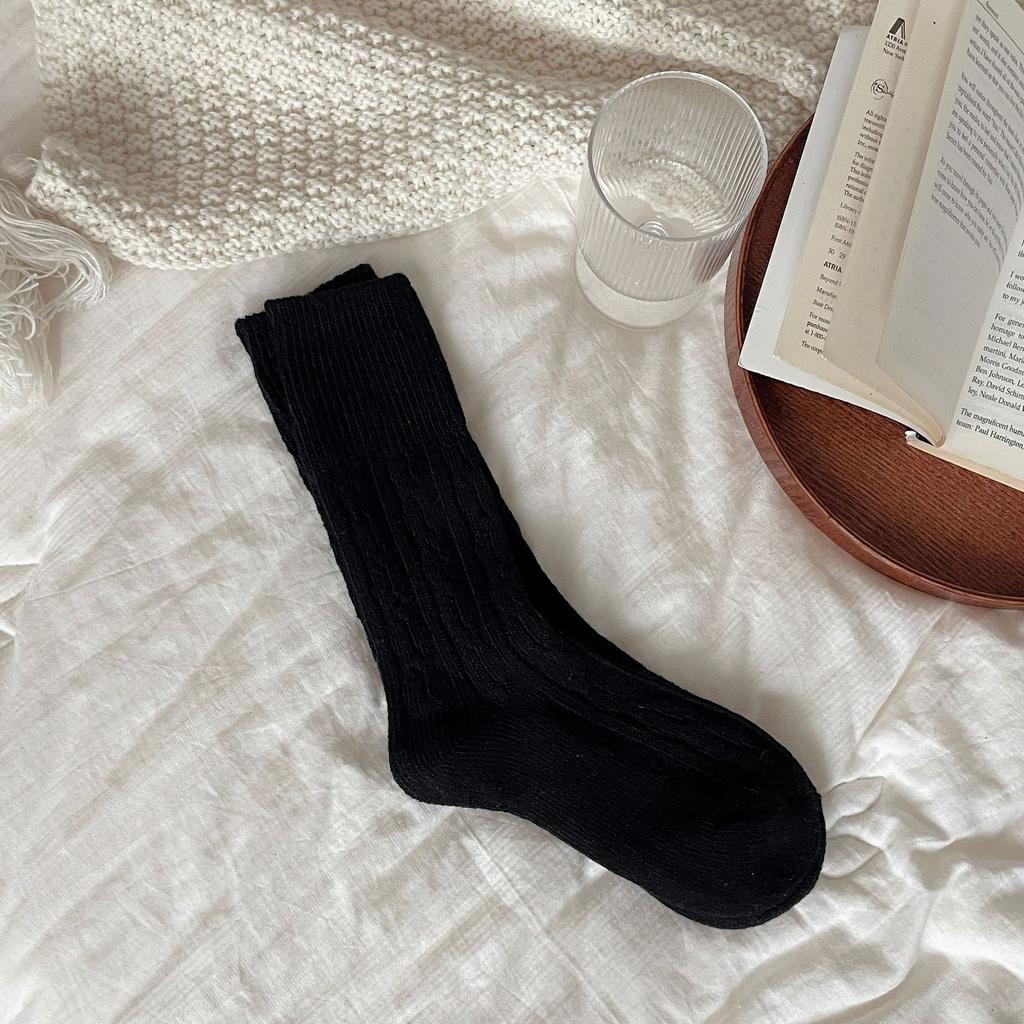 "Lazy Atmosphere" Retro Korean-Style Mid-Thigh Stockings, Wool Warmth, Thickened Stacked Socks, Mid-Tube