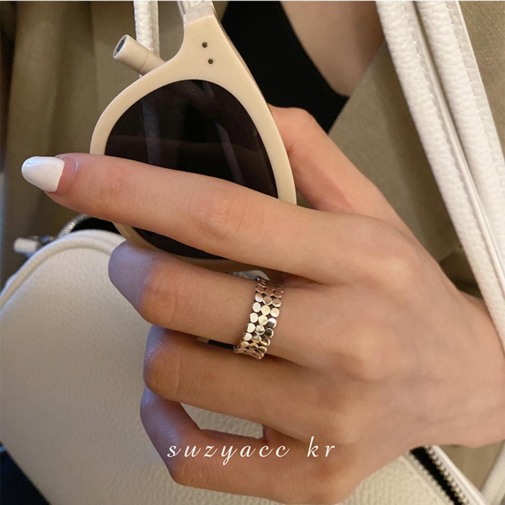 Ring Does Not Fade Niche Design Ins Opening Female High-end Sense Retro Cold Pearl Shell Versatile Irregular