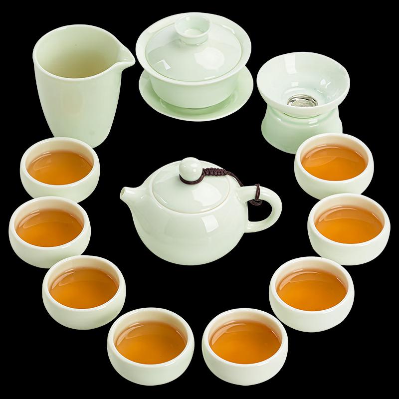 

Chinese Ceramic Tea Set 1