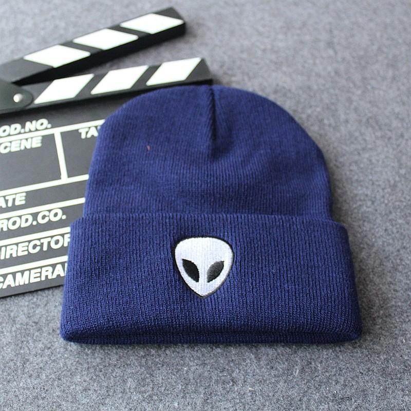 

Alien Embroidered Knit Hat With Warmth For Men And Women Темно-синій