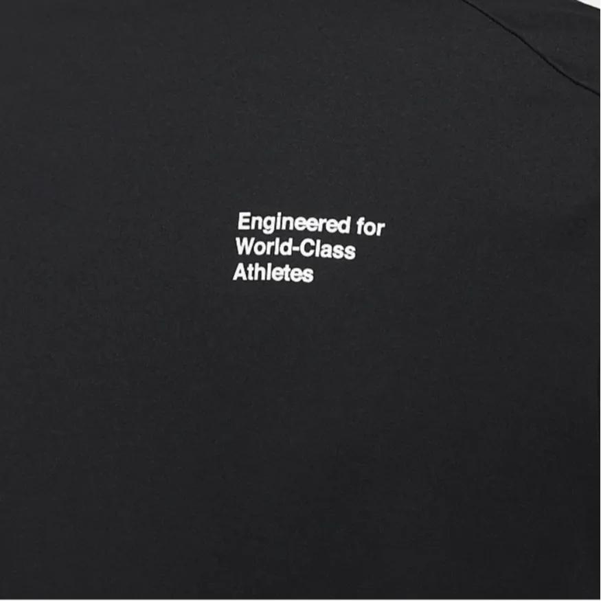 Nike T Shirts Men's Black White Crew Neck Moderate Straight Fit (Unisex) T-Shirts FB8580 010