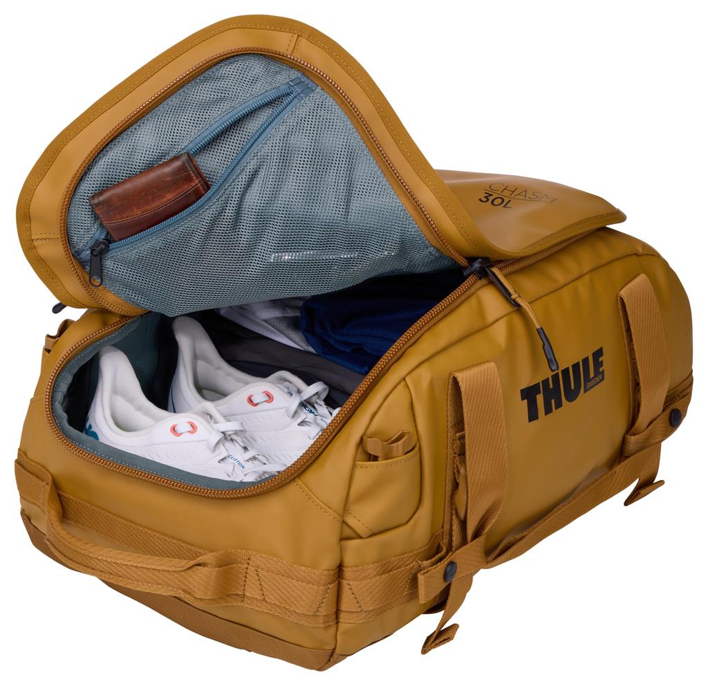 Thule Chasm Duffel 30L Heavy Duty Weather Resistant Lockable Zipper Pull Golden 1.2kg