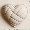 Volleyball Pocket Hug Heart-Shaped Volleyball Ornament with Inspirational Card Emotional Support Mini Pocket Hug Gifts for Sports Enthusiasts