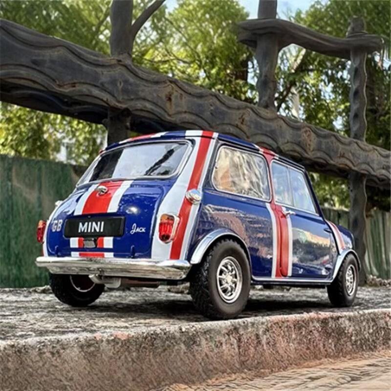 1:18 Morris Mini Cooper MK1 Rally Alloy Racing Car Model Diecast Metal Track Off-road Vehicle Car Model Simulation Kids Toy Gift