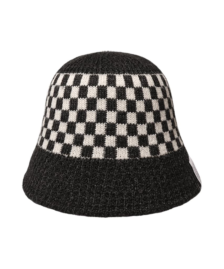 Seullipiseullib Chessboard Charcoal Bucket Hat