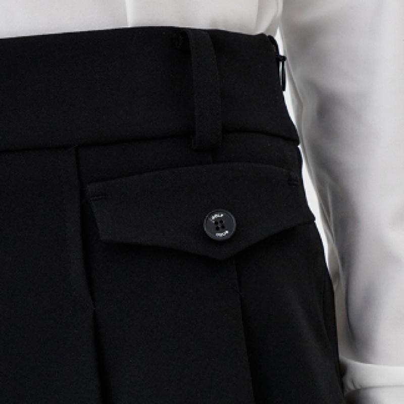 Goxo Pleat Skirt Black With Metal Logo Flap