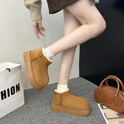 Thick-soled Short Snow Boots Women's Fur Integrated 2025 Autumn and Winter New Piled Thickened Cotton Boots Bread Northeast Cotton Shoes