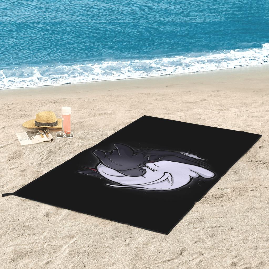 Toothless And Light Fury Hugging Beach Towel Soft Microfiber Quick Dry Absorbent Quick Towels For Swimming