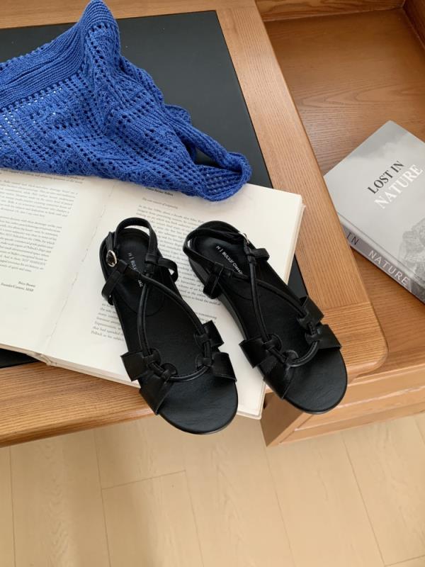 

Fashion Roman Sandals Fashion Womens Shoes 2025 Summer Heels Clogs Wedge Gladiator Luxury Comfort Silver Girls New Platform Scandals 35