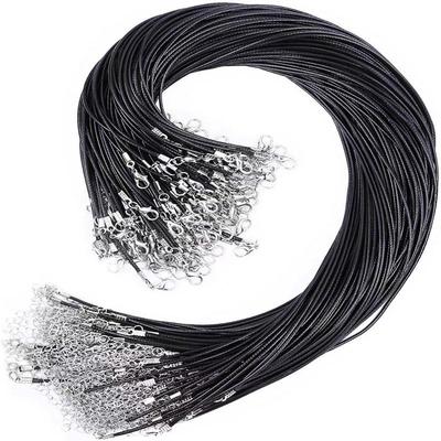 Collana con ciondolo in pelle nera fai da te fatta a mano in Corea con chiusura a moschettone