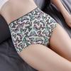 Chiloței – Bikini, brazilieni, hipsteri, slips și retro