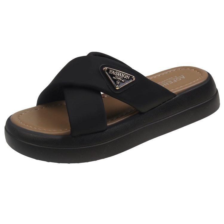 

Лето 2025 новая мода сандалии из мягкой кожи на мягкой подошве повседневные треугольные с перекрестными ремешками женские крутые шлепанцы 35 чёрный