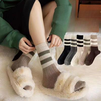 Damen Herbst- und Wintertrend Verdickte Warme Alle Nehmen Schweißabsorbierendes Deodorant Sport Lange Socken