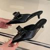 Mode Rosa Schuhe Mode Spitzschuh Damen Absatz-Pantoletten Hausschuhe Schuhe Weiblich Schmetterlingsknoten Damen Niedriger Absatz Hausschuhe Schuhe Pantoletten