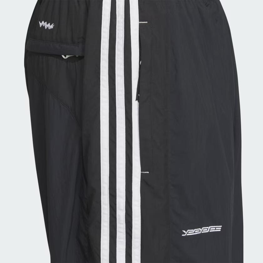 Adidas Originals X Yeseyesee Collaboration Blue Tone Three Stripe Tapered Knit Joggers Men Joggers Black JN5818
