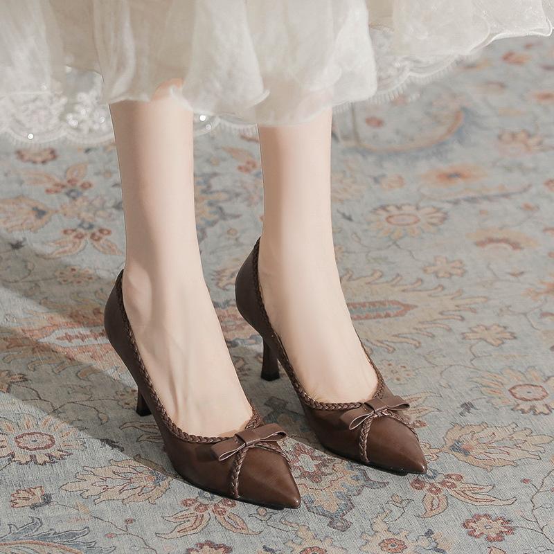 2172-1 niche design women's shoes 2025 new thin heel pointed intellectual mature high heels woven commuter shoes
