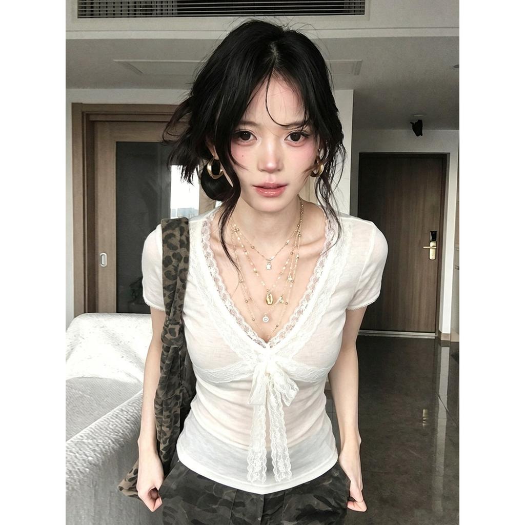 Summer lace splicing straps V-neck front shoulder short-sleeved T-shirt fashionable foreign style slim fit pure desire style versatile top ins