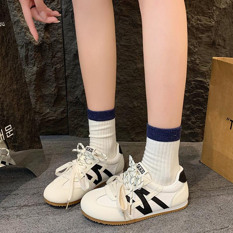 Flat Bottom Women's New Summer Versatile Casual Sports Shoes Breathable Soft Baseplate Shoes