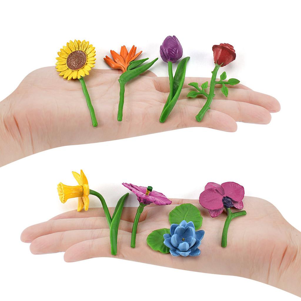 Realistic Childrens Animal Model Scene Decoration Set With Vibrant Sunflowers Daffodils And Roses