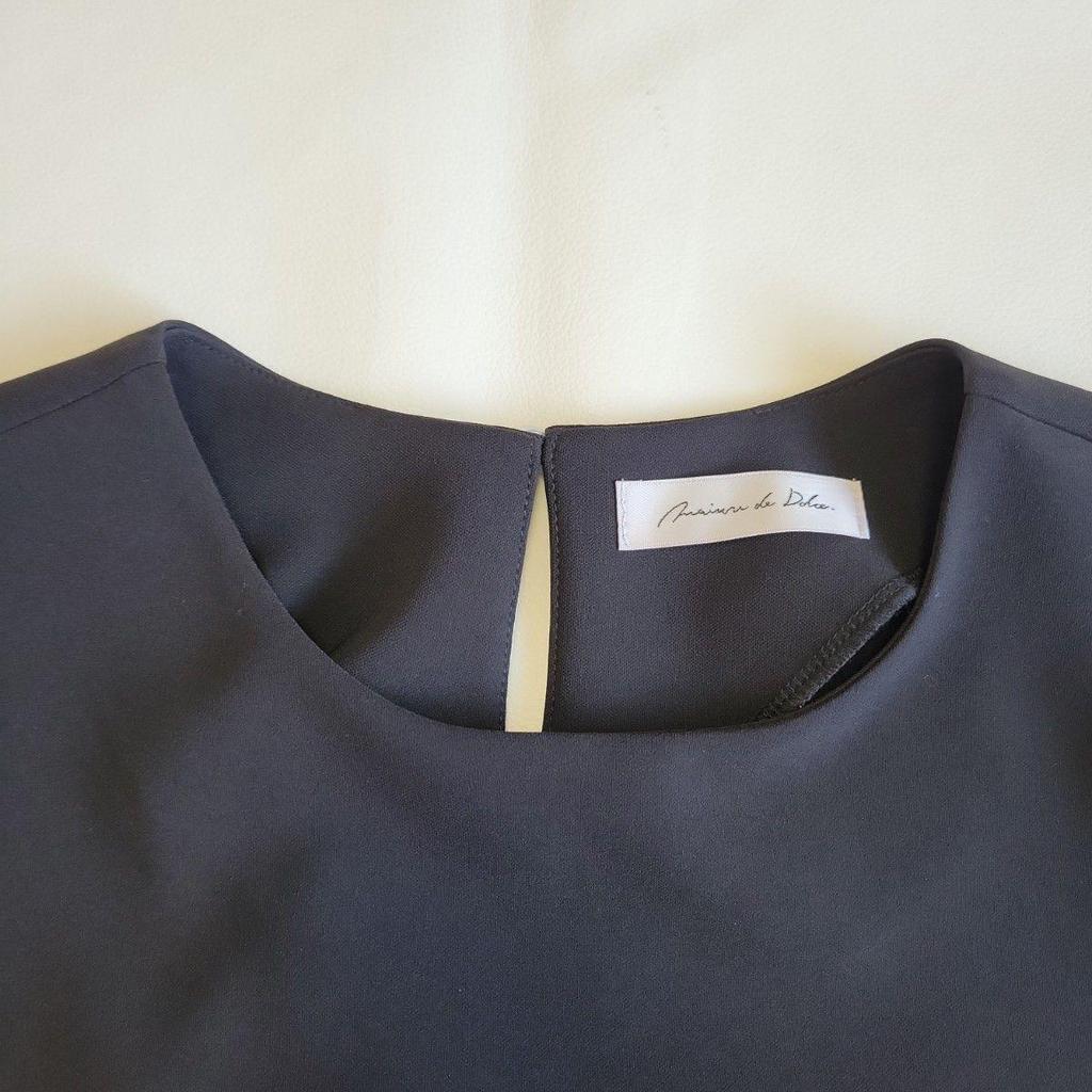 Used Maison de Dolce. Maison de Dolce Pearl Peplum Blouse M Black Black Ceremony