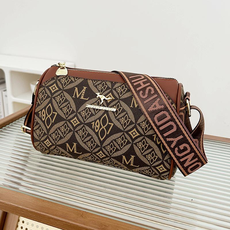 

Винтажная сумка-подушка для женщин 2025 г. Новая большая вместительная сумка через плечо коричневый