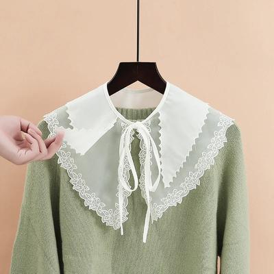 Weißer Spitzen-Falschkragen für Damen Bestickter Falschkragen Hemd Bluse Puppenpullover Dekoratives Hemd Abnehmbarer Kragen