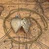 Romantic Heart Shape Quartz Pocket Watch Bronze/Silver/Black Necklace Pendant Chain Ladies Watch Souvenir Gifts for Girls Women