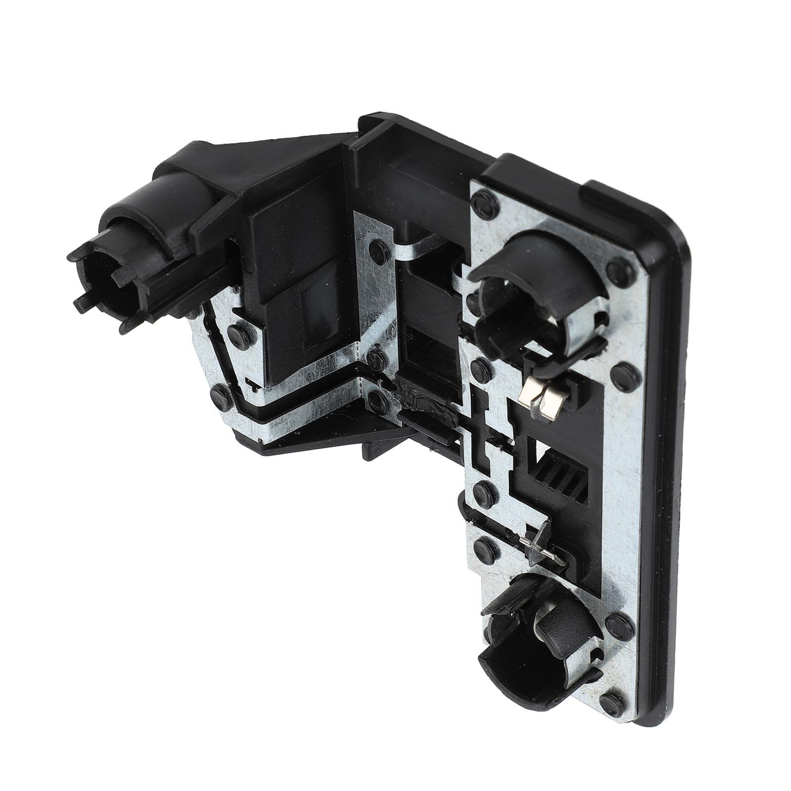 

Задний внутренний патрон лампы 8K5945258B Задний левый внутренний кронштейн патрона лампы для A4 B8 Седан