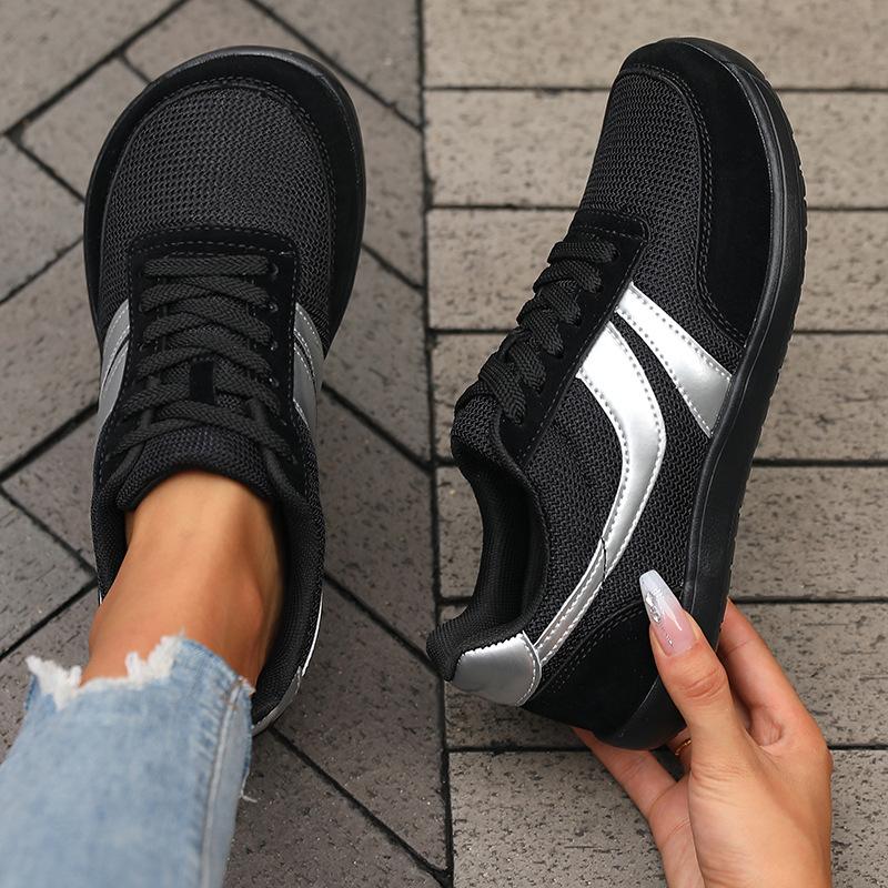 

Hot-selling wide last barefoot shoes for men and women of the same style, summer breathable men s shoes, wide feet and fat casual mesh sneakers 44