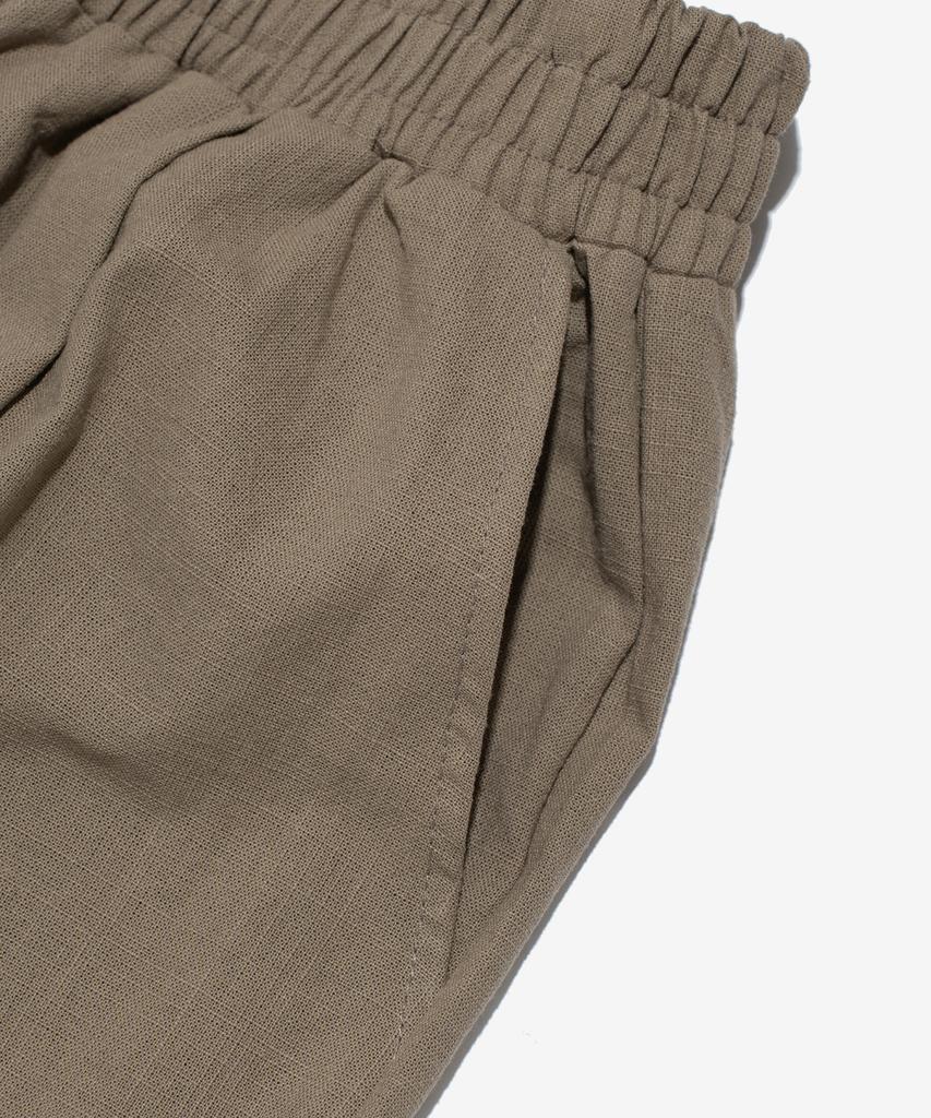 CARGOBROS Linen-Like Pintuck Wide Shorts (Khaki)