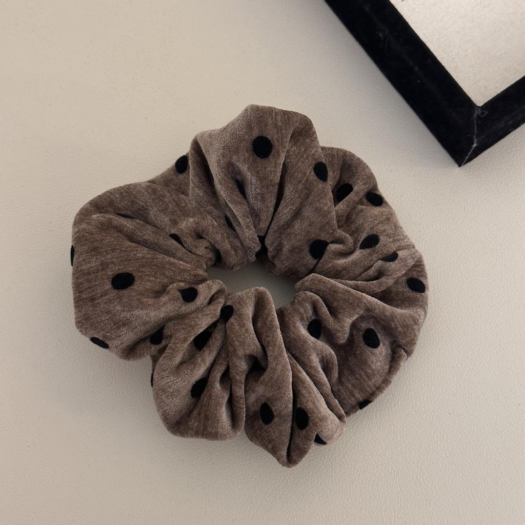 Laid-back and Retro Plush Polka Dot Large Intestinal Hair Band, High-end and Elegant Hair Tie, Women's Ponytail Hair Tie