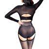 Mono elegante y tentador con medias brillantes sin espalda y entrepierna abierta