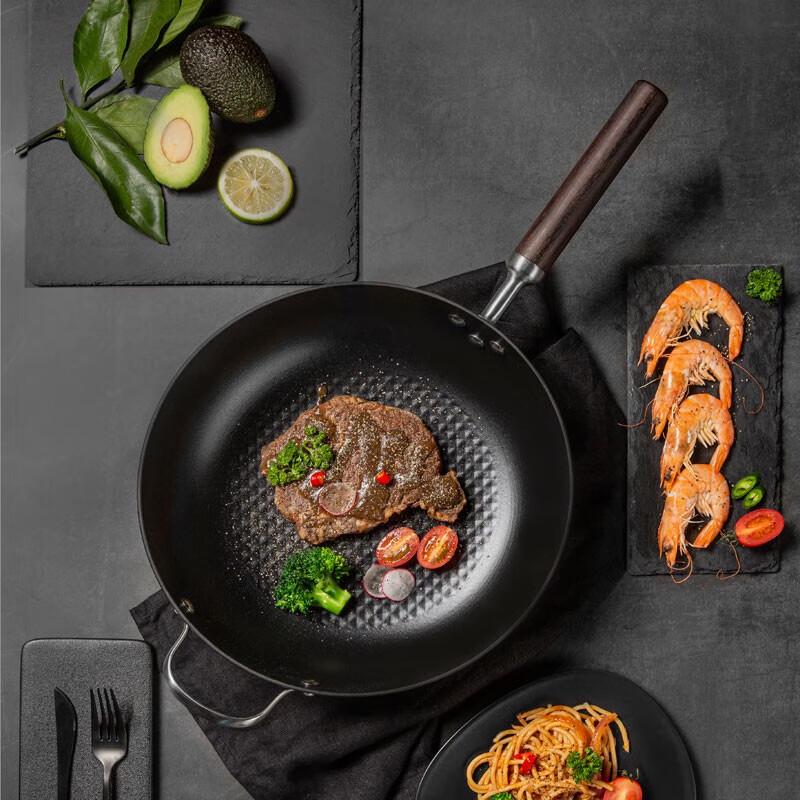 Gui.Heqi Enamel Cast Iron Wok