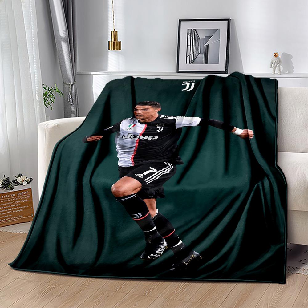 Ronaldo Juventus Action Blanket Soft & Cozy Suitable for Picnics Livingroom Office Chair All-Season Use Modern Style