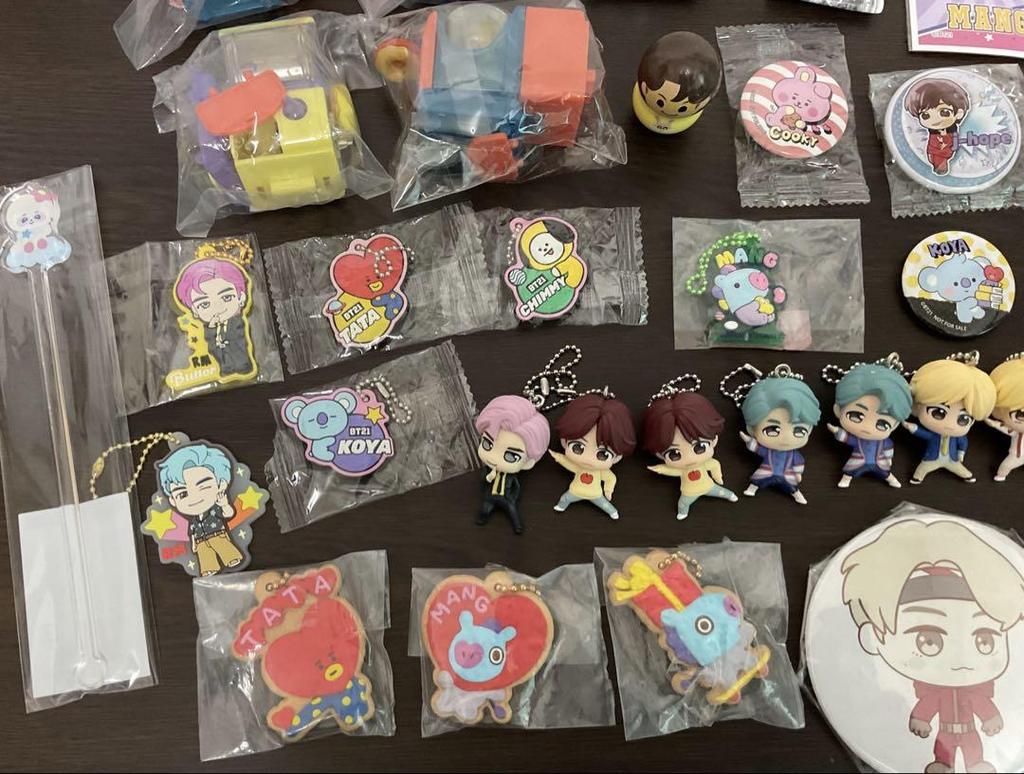 [USED] BTS TinyTAN Keychain Character Goods 40-Piece Set (Shipping Included)