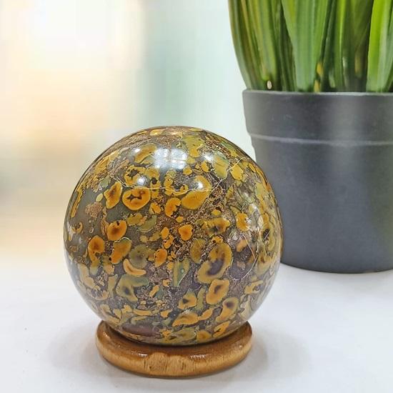 Crystal Ball Sphere for Home Decor, Feng Shui Gemstone Ball for Healing, Meditation