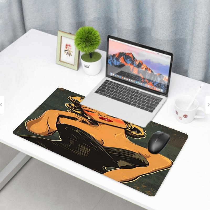 Marilyn Monroe Print Mouse Pad, Anti‑Slip Desktop Keyboard Mat, for PC Laptop Gaming Working Daily Use, Cool Festival Surprise Gift