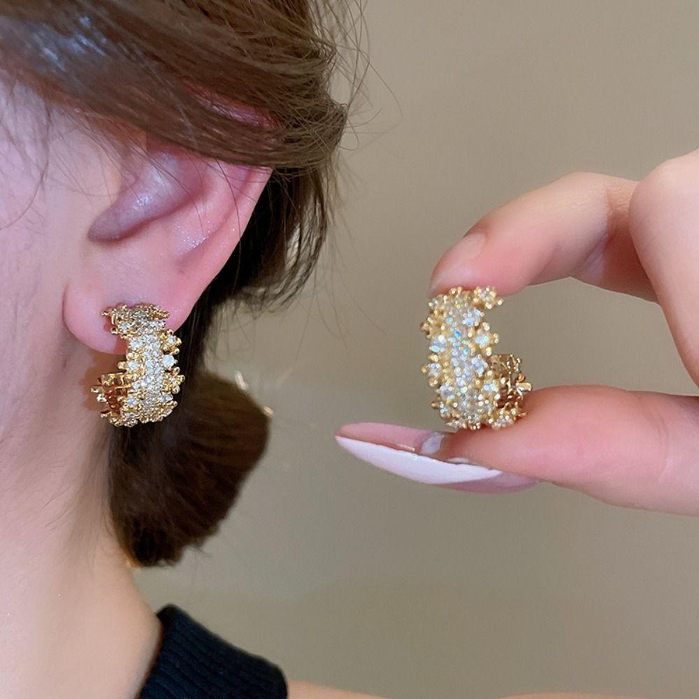 

Silver Needle C Shape Earrings Shiny Geometric Earrings Zircon Letter Stud Earrings Girls золотий