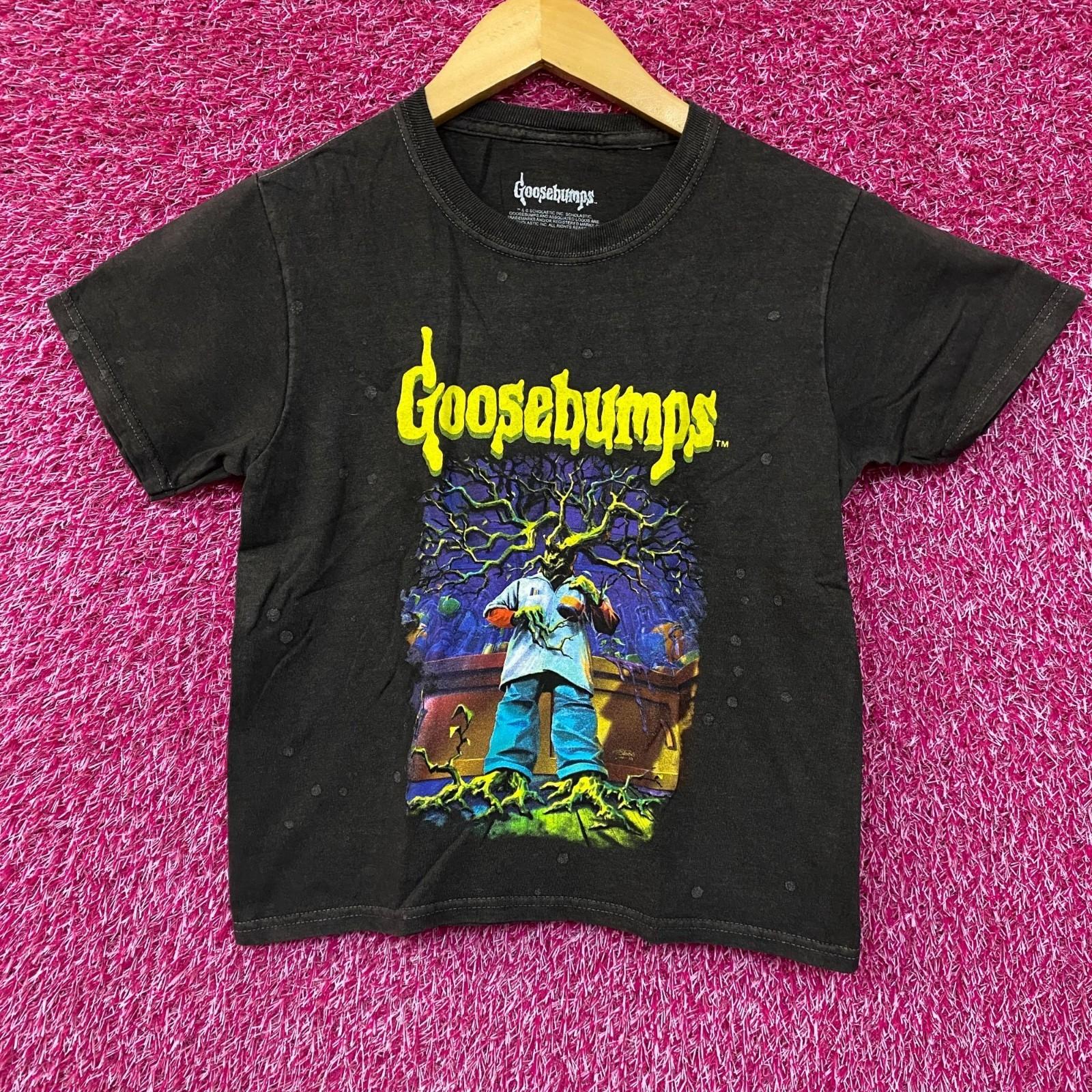 

Goosebumps Stay Out Of The Basement Dr. Brewer s Clone Midriff T-Shirt Small S