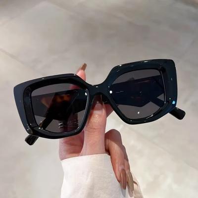 Vintage Brand Designer Polygon Sonnenbrillen Frauen für Männer 2025 Luxusmode Sonnenbrille Trendy Punk Damen Orange Große Farbtöne