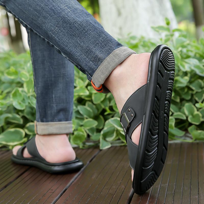 Men Flats Slippers Summer Roman Sandals Retro Black Brown Leather Wide Head Beach Shoes Plus Size