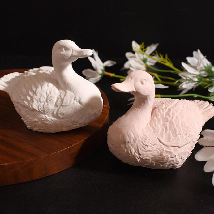 Flexible Silicone Mould Accessory for Creating Duck Candle Holders Decoration With Resin And Plaster Daily Use