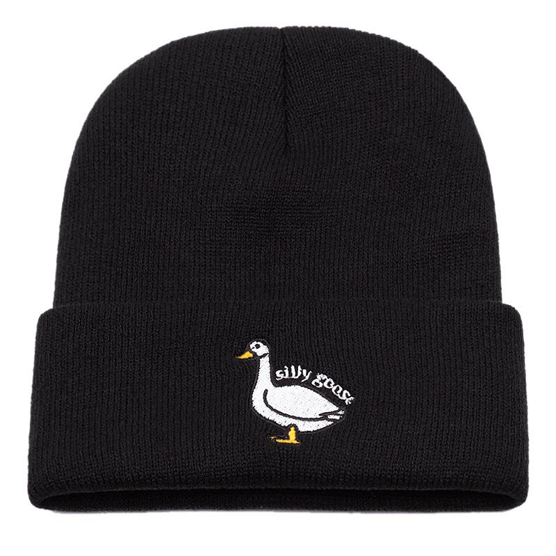 Dumb Goose Embroidered Knitted Hat for Men and Women, Warm In Autumn and Winter, Portable and Comfortable Outdoor Knitted Hat