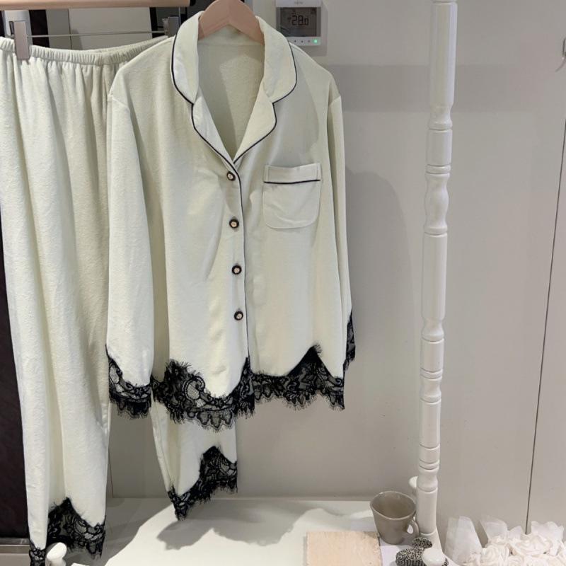 Dámské pyžamo z mořské bavlny v korejském stylu: Podzimní/Zimní Fleecový Domácí Oděv s Krajkovým Lemováním