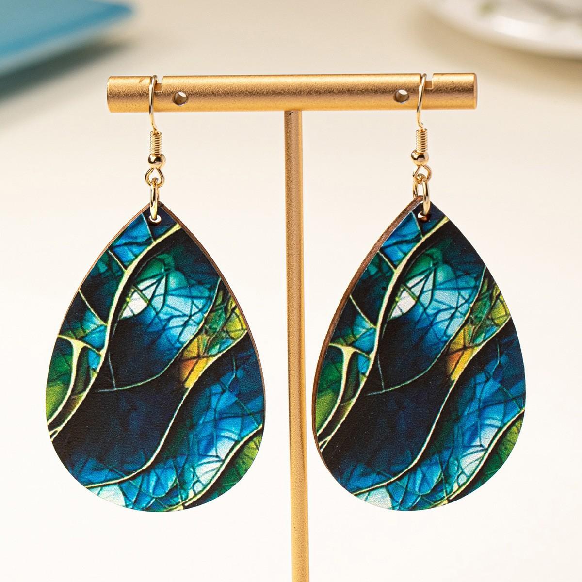 

Модные креативные акриловые серьги серьги зелёный