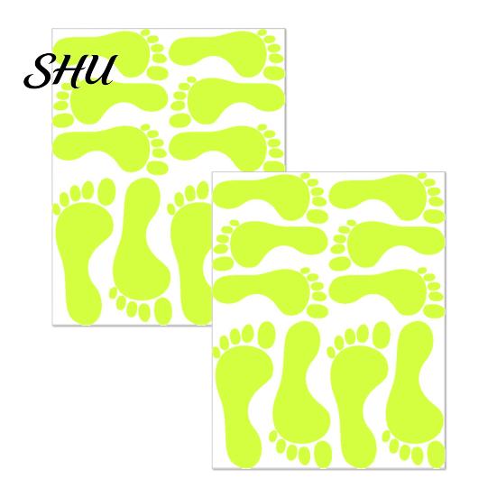 Durable Footprint Decals 2 Sheets/Set Halloween Sticker Glow In The Dark Waterproof PVC Removable Living Room Bedroom Office Wall Art Floor
