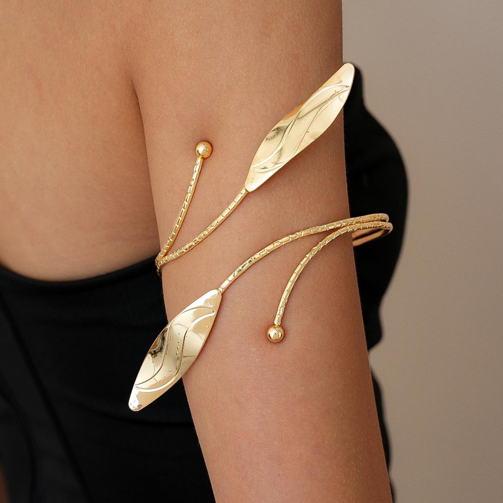 Punk Metal Leaf Arm Bangle Band Cuff Armlets for Women Girls Hollow Out Geometric Pattern Bangles Costume Accessories Gifts
