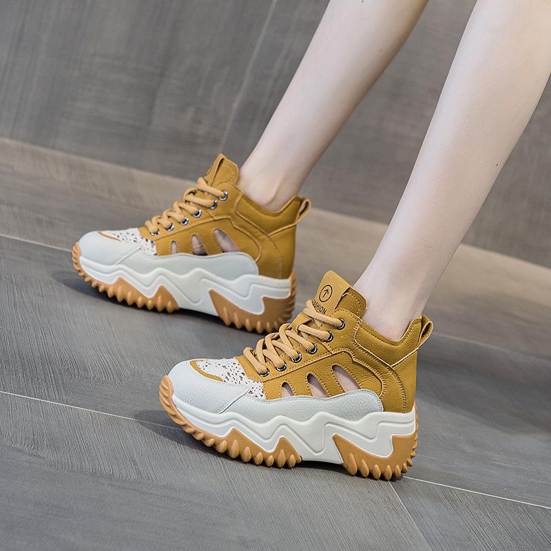 Daddy shoes hollow women's 2025 summer new retro lightweight inner height increase casual sports shoes platform women's sandals