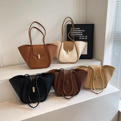 Designer-Edit Stor Toteväska Trendig Låsdetalj Satchel, Chic Axelväska för Kvinnor, Minimalistisk Crossbody & Arbetsväska KTB