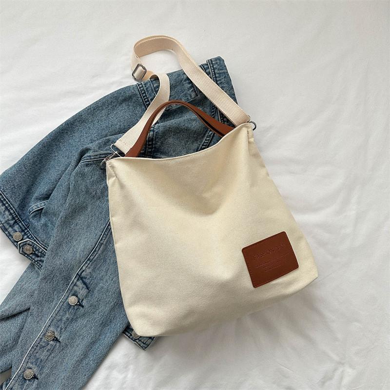Trendy Black And White Canvas Tote Bag For Women Large Capacity Stylish Commuter Bag